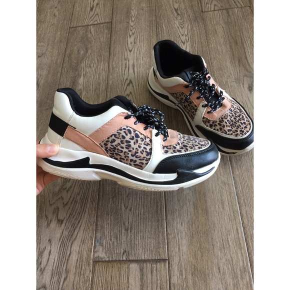 Chunky leopard print sneakers - Picture 3 of 8